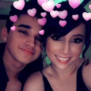 Meet your Posher, Corina